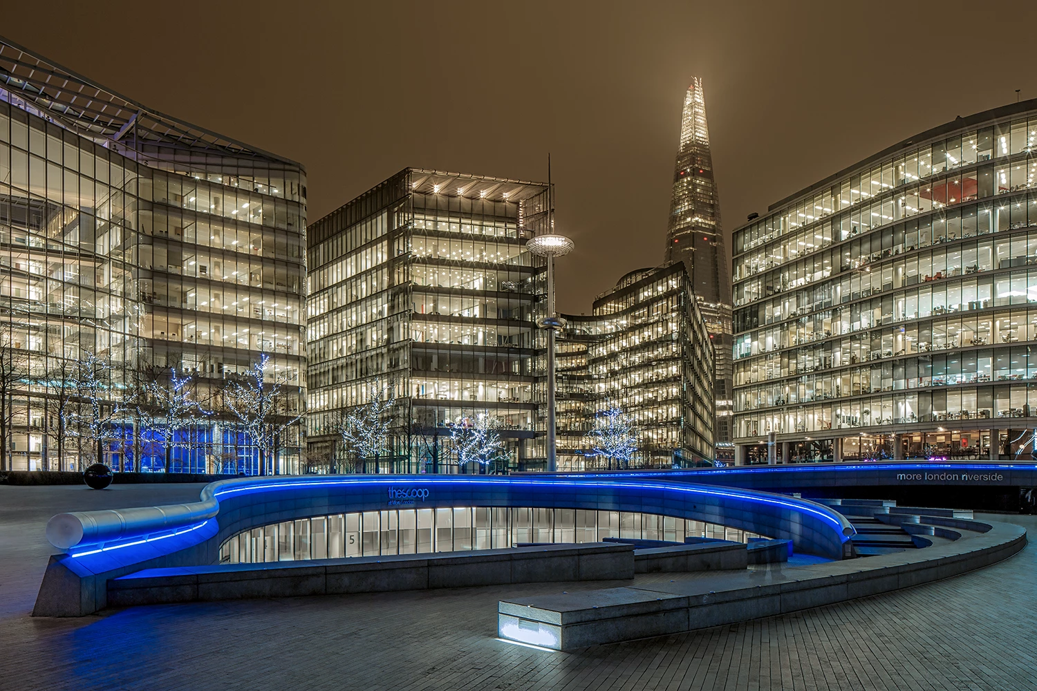london_riverside_thescoop_nightscape london_riverside_thescoop_nightscape